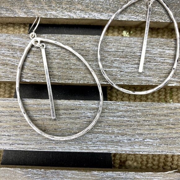 Gold OR Silver Teardrop Hammered Hoop Earrings with Metal Tassel Fishhook - Picture 3 of 8
